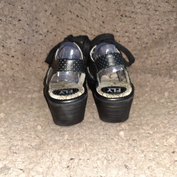 FLY LONDON-Ylva-Perforated Leather Lace Up Black Wedge-Sz 38-7.5-Near Mint - Picture 5 of 7
